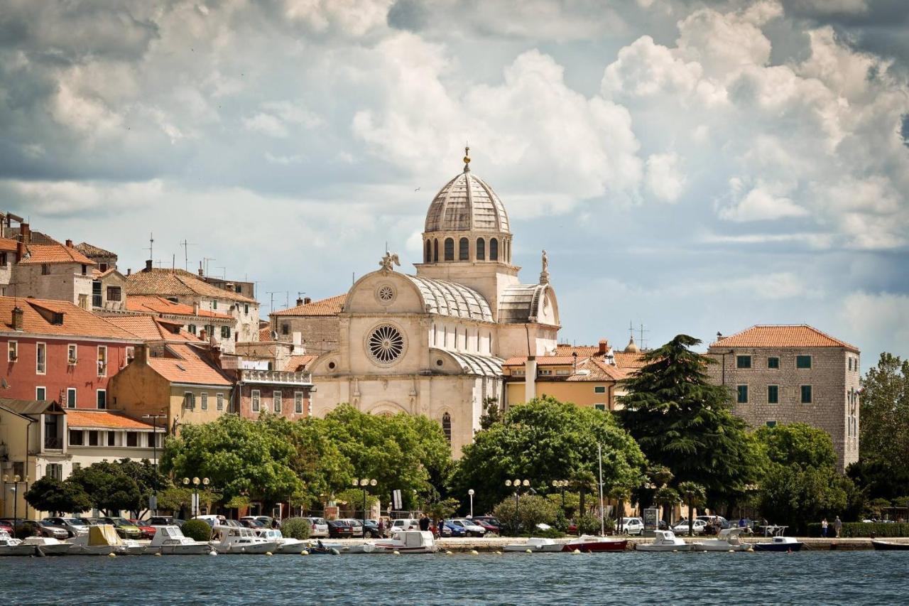 City Coast Apartments Šibenik Екстериор снимка